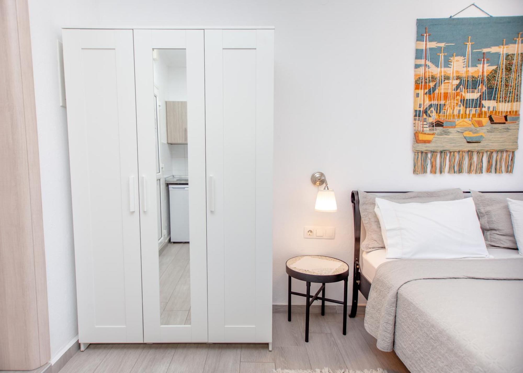 T H E Berlin Studios And Suites Vrasná Eksteriør billede