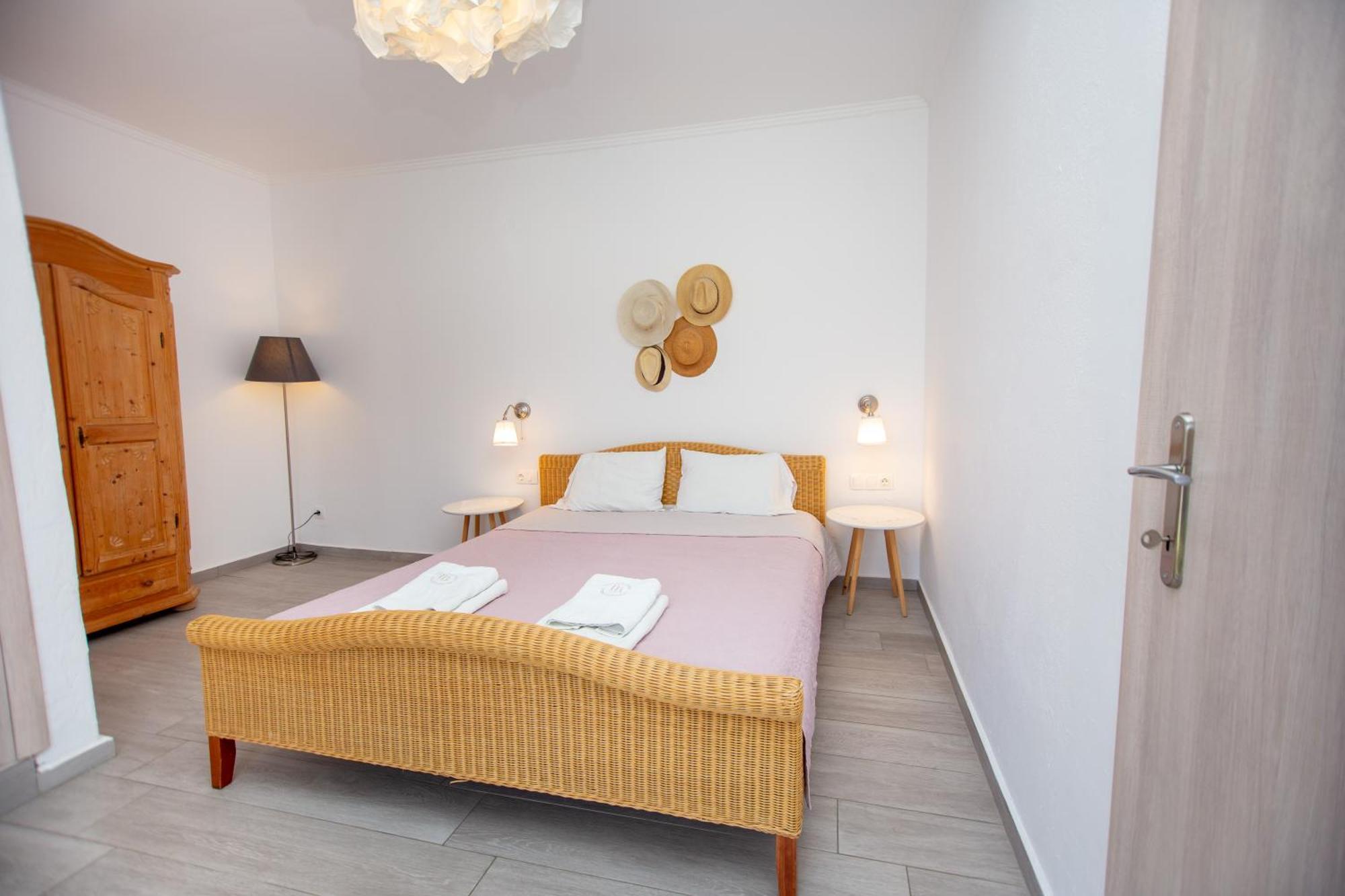 T H E Berlin Studios And Suites Vrasná Eksteriør billede