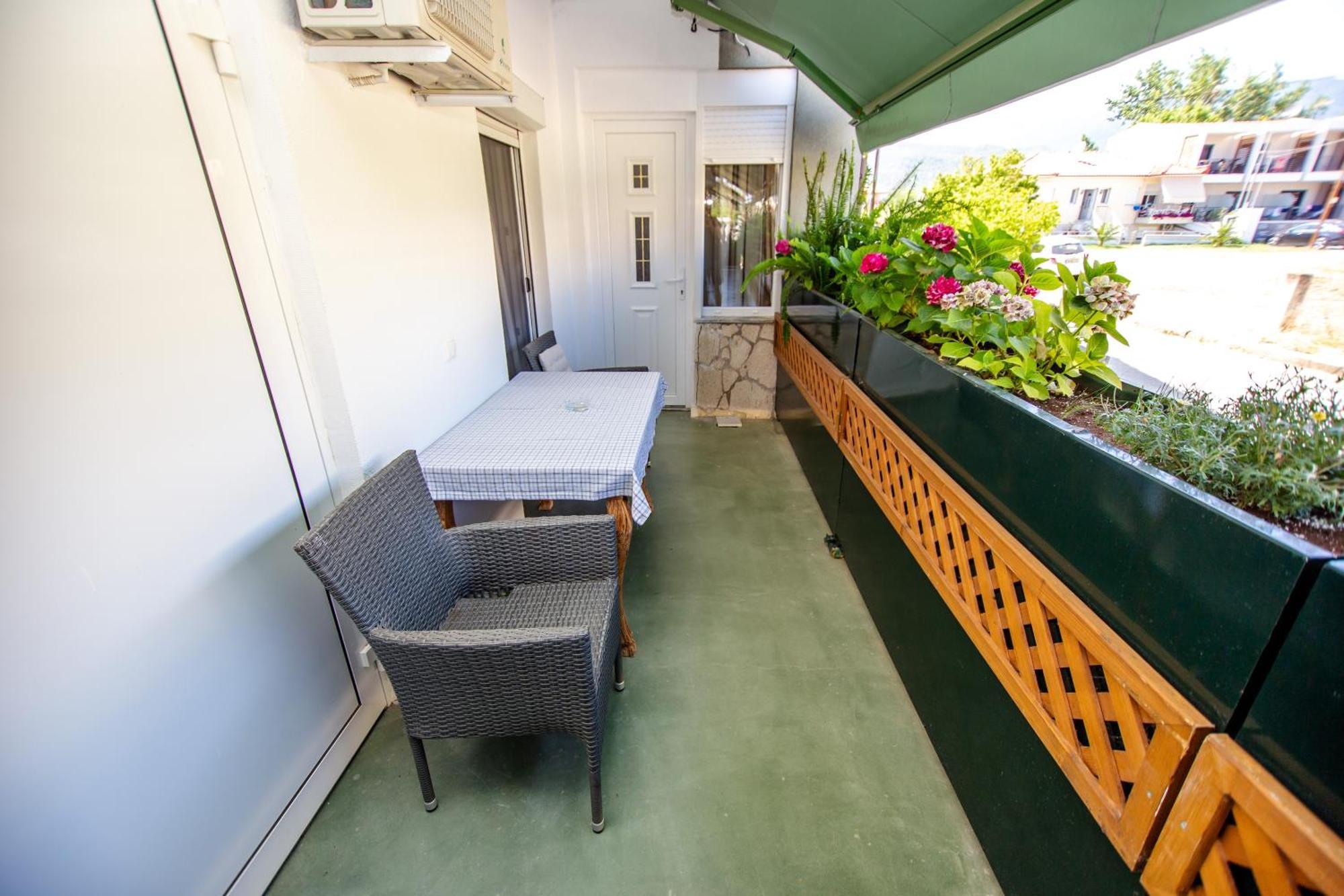 T H E Berlin Studios And Suites Vrasná Eksteriør billede